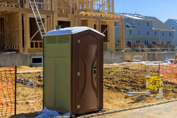 Portable Toilet Rental for Emergency Services in Moweaqua, IL